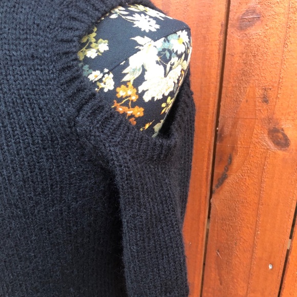 Express black sweater short sleeves size S - Picture 7 of 13